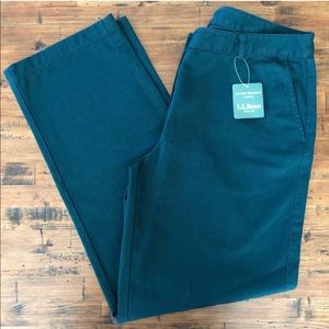 L.L. Bean Wrinkle-Free Favorite Fit Bayside Pants